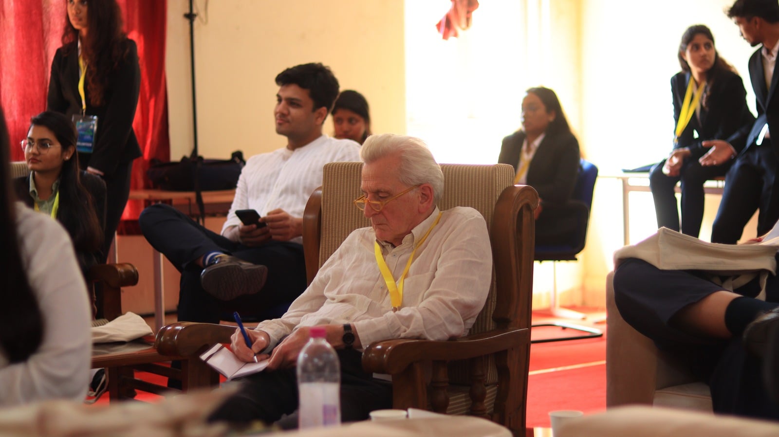 Assessors and participants at a past Lex Infinitum mediation session